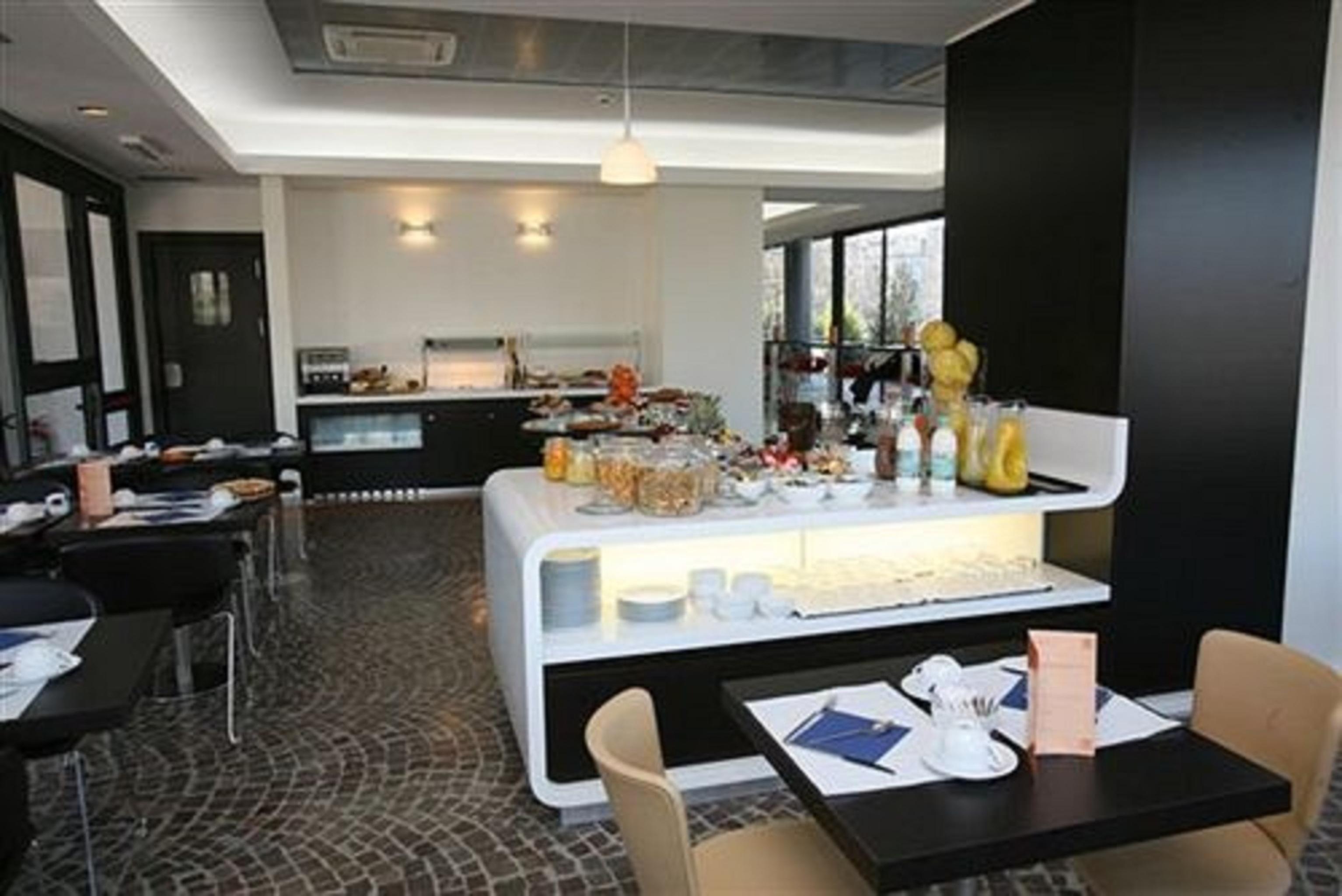 Sotel Nomentana Roma Zewnętrze zdjęcie