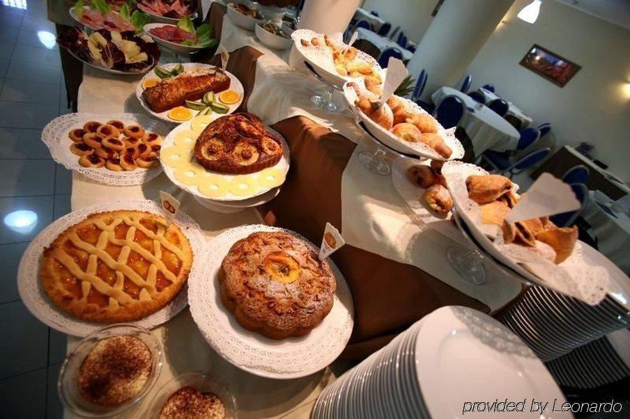 Sotel Nomentana Roma Restauracja zdjęcie